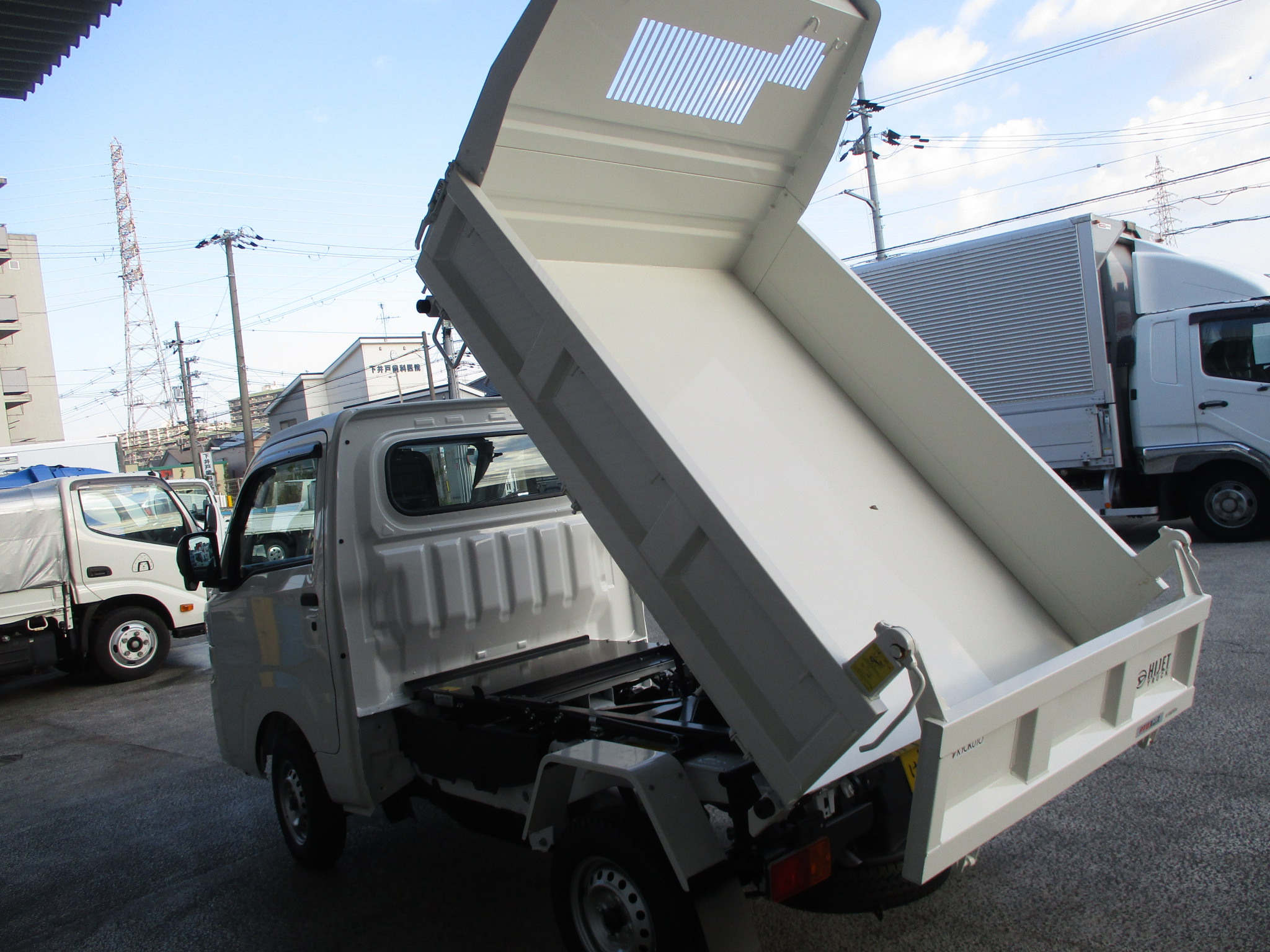 登録済み未使用車 ダイハツハイゼット多目的ダンプ PTO式