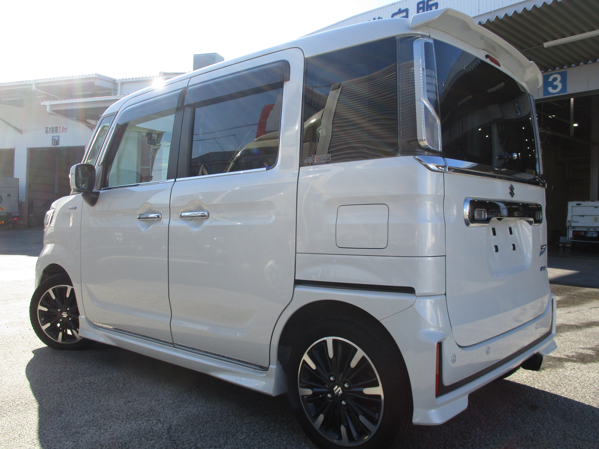 令和1年式　スズキスペーシアカスタム　ＨＹＢＲＩＤ　ＸＳターボ