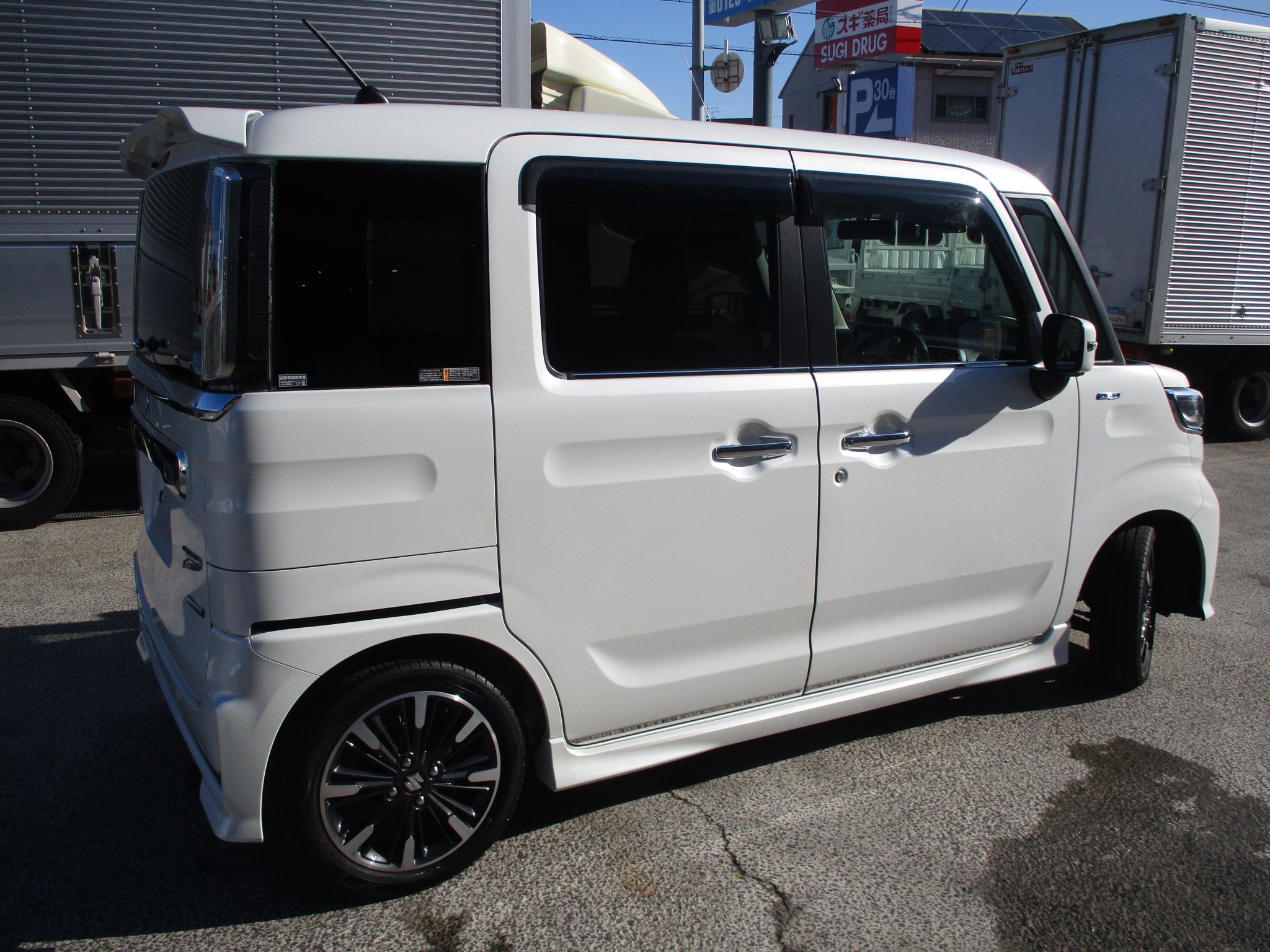 令和1年式　スズキスペーシアカスタム　ＨＹＢＲＩＤ　ＸＳターボ