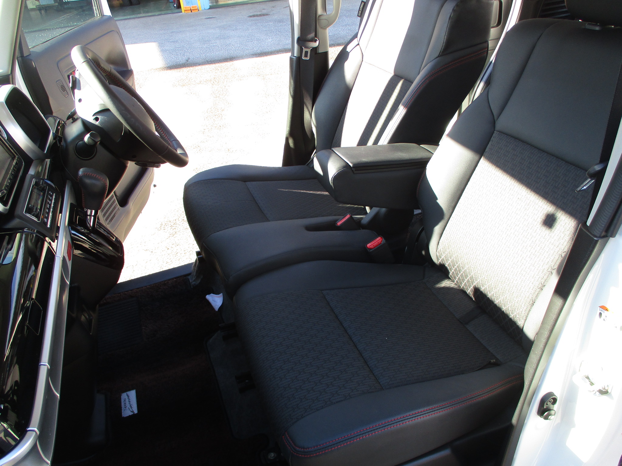 令和1年式　スズキスペーシアカスタム　ＨＹＢＲＩＤ　ＸＳターボ