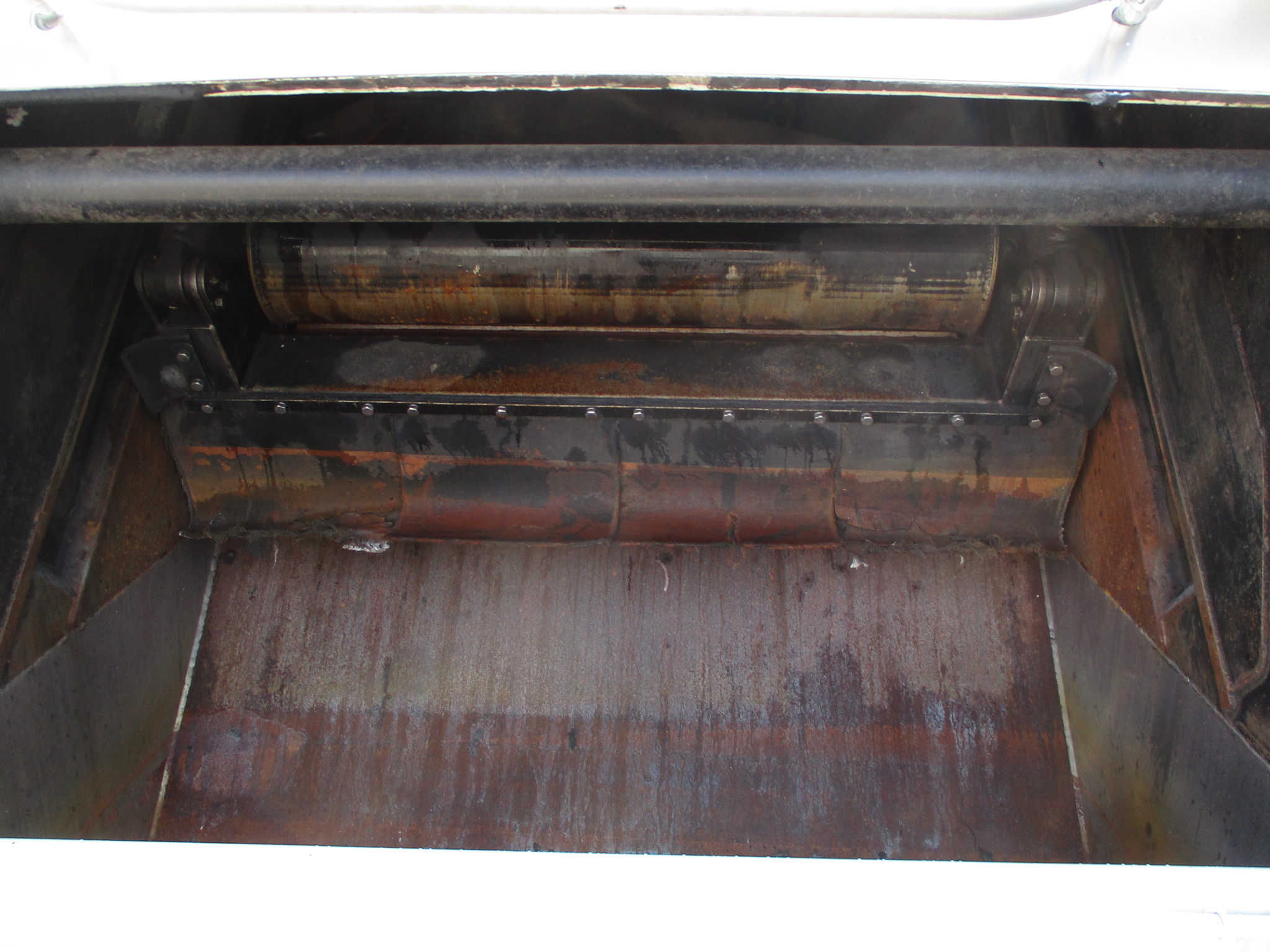 平成29年式　日野デュトロ　モリタテクノス製塵芥車　プレス式　4.7ｍ3