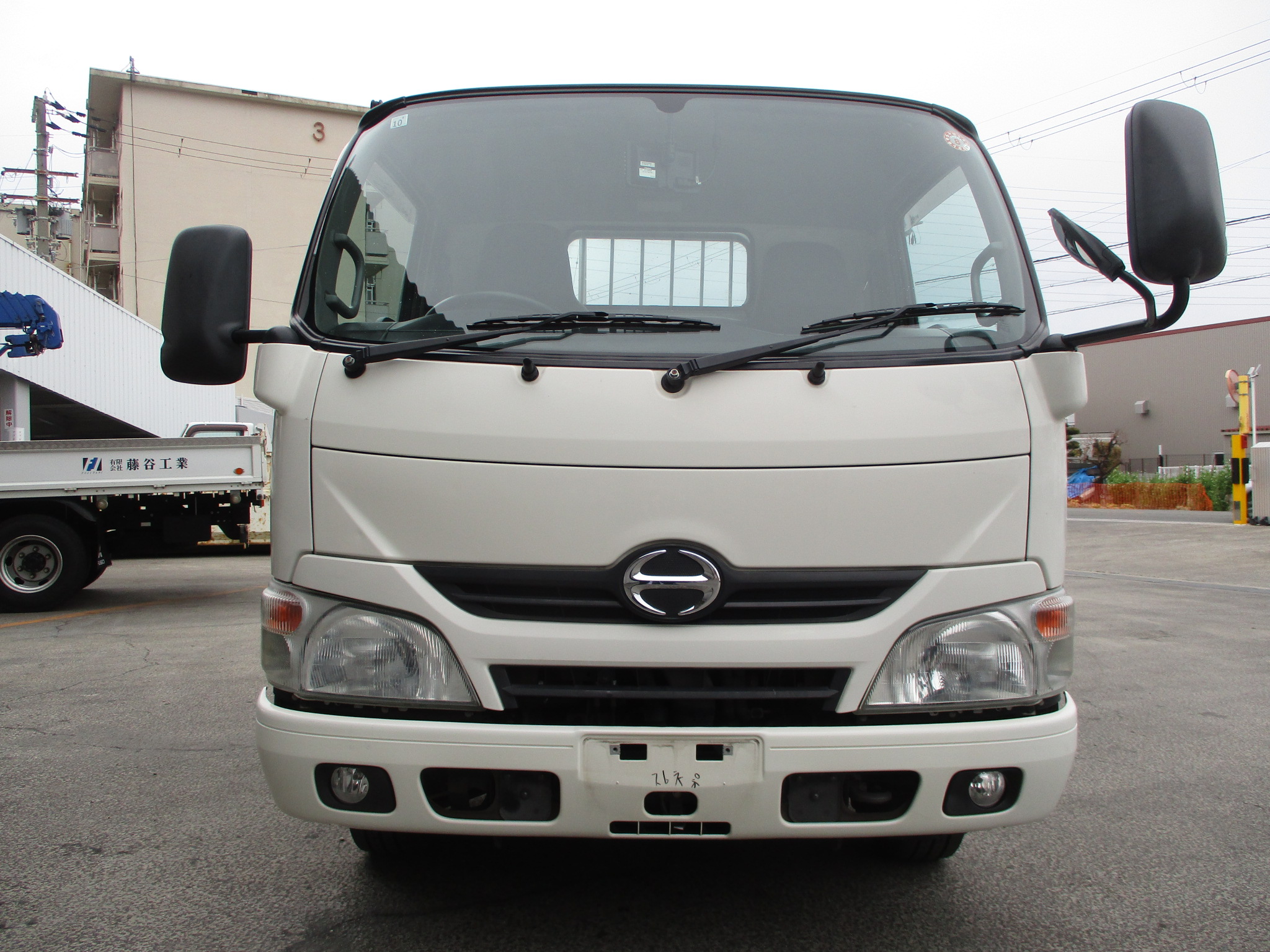 平成23年式 日野デュトロ 2tショート平