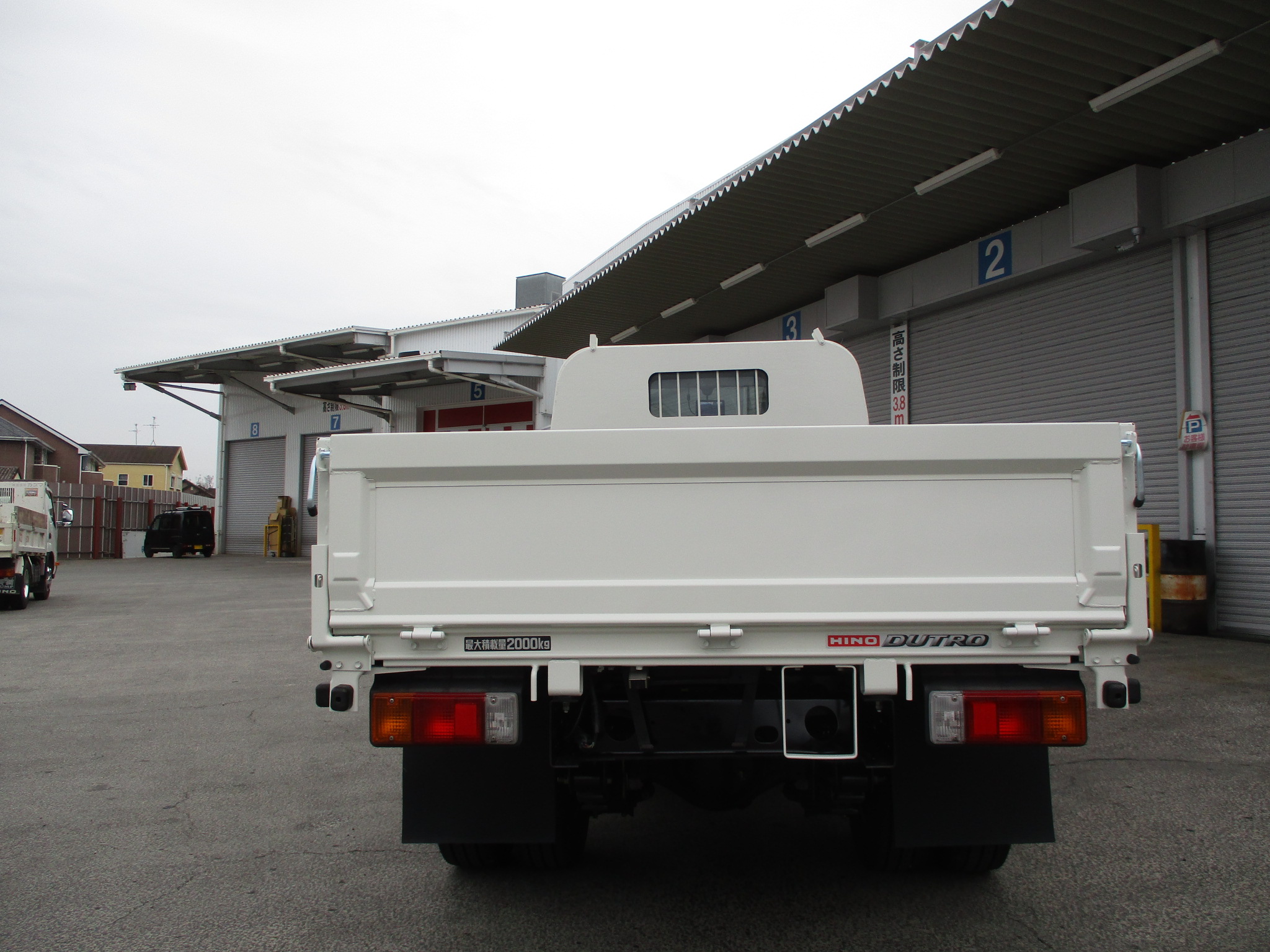 平成23年式 日野デュトロ 2tショート平