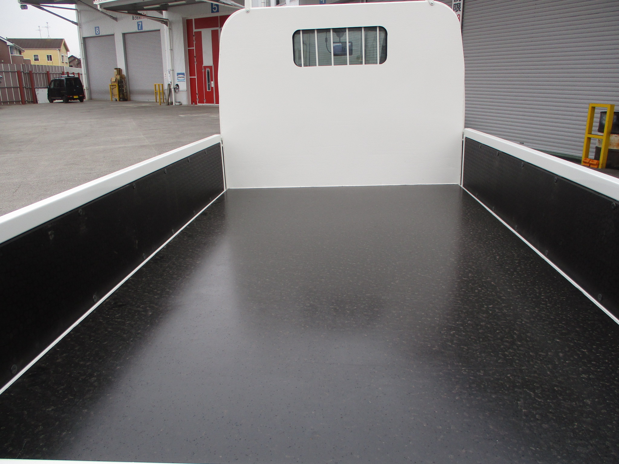 平成23年式 日野デュトロ 2tショート平