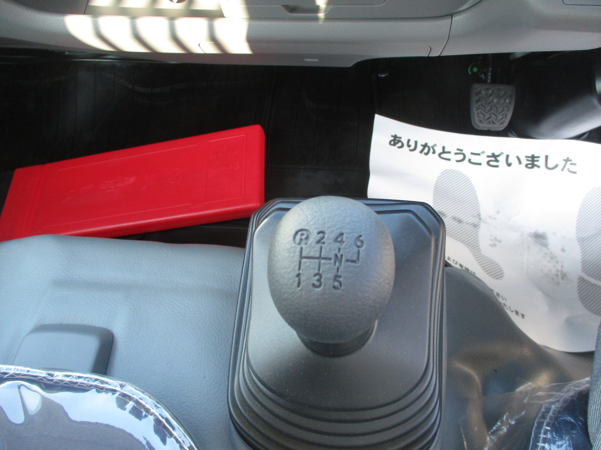 日野新型デュトロ3ｔダンプ　登録済み未使用車